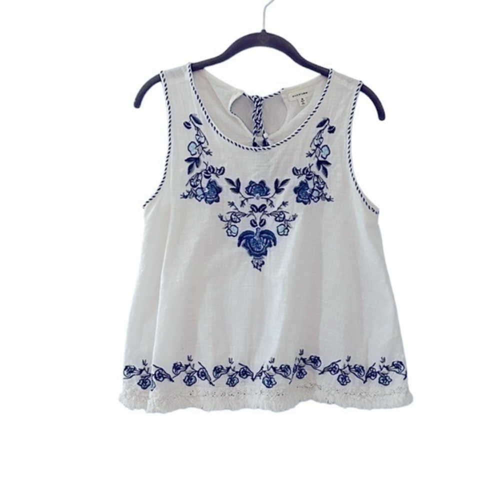 Max Studio Sleevless Blouse